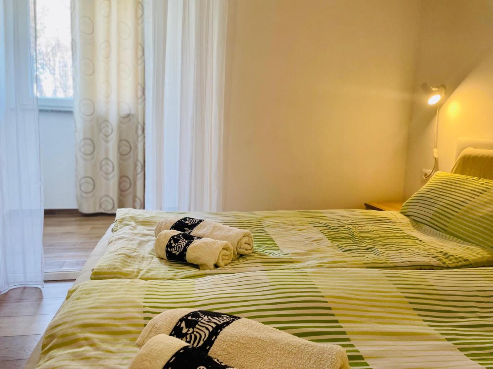 Boutique Apartment With Private Pool For Your Exclusive Use Novigrad Istria Exterior foto