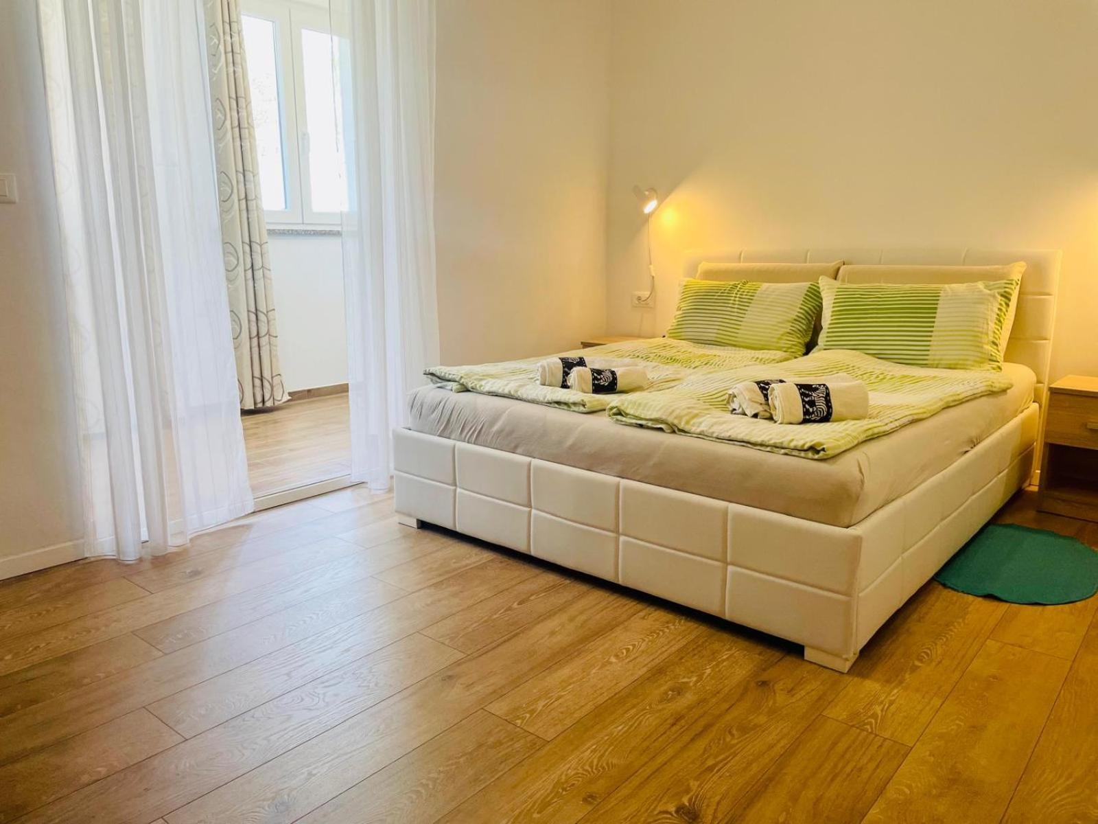 Boutique Apartment With Private Pool For Your Exclusive Use Novigrad Istria Exterior foto